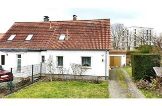 Doppelhaushälfte kaufen in 01169 Gorbitz-Süd, Sanierungsbedürftige Doppelhaushälfte mit Anbau und großzügigem Garten!