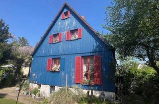 Doppelhaushälfte kaufen in 86156 Bärenkeller, Großes Grundstück für Naturliebhaber mit renovierungsbedürftiger Doppelhaushälfte