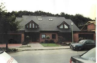 Haus kaufen in August-Schmidt-Straße 16, 45966 Gladbeck, Außergewöhnliches Zweifamilienhaus in sehr guter bevorzugter Wohnlage am Zweckeler Wald