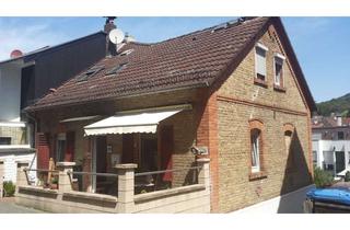 Haus mieten in Taunusstraße 16, 65817 Eppstein, Charmantes Haus mit Garten und Terrasse – langfristig zu vermieten