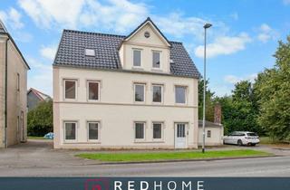 Anlageobjekt in 25541 Brunsbüttel, Mehrfamilienhaus mit 2 leerstehenden Wohneinheiten und Ausbaureserve!
