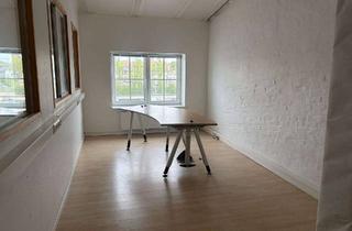 Gewerbeimmobilie mieten in Werftstr., 23730 Neustadt, Gewerbefläche am Neustädter Hafen