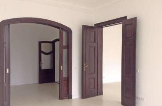 Gewerbeimmobilie kaufen in Tempelhofer Ufer 1A, 10961 Kreuzberg, Loft-Atelier mit großen Fenstern im 2. OG am Tempelhofer Ufer