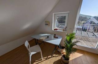 Immobilie mieten in 70329 Obertürkheim, traumhafte Maisonette Wohnung - möbliert - zentral - 2 Balkone