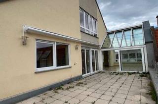 Wohnung kaufen in Leo-Loeb-Straße, 67454 Haßloch, Angebot im Bieterverfahren! Imposanten ETW in Haßloch