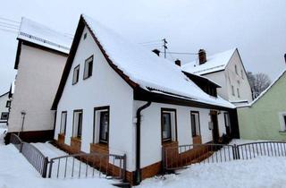 Einfamilienhaus kaufen in 95346 Stadtsteinach, KLEIN, ABER OHO! Modernisiertes Einfamilienhäuschen mit Charme in 95346 Stadtsteinach – Einziehen & Wohlfühlen!
