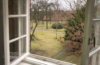 Wohnung mieten in Genfenbergstraße, 13595 Spandau, Wohnen im denkmalgeschützten Altbau in Spandau Wilhelmstadt