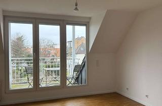 Wohnung mieten in Emil-Müller-Straße 13, 53840 Troisdorf, Renovierte, helle DG-Wohnung in Stadtvilla, ideal für Singles oder 2 Personen