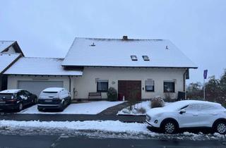 Wohnung mieten in Weimarer Straße 24, 36093 Künzell, Helle 4,5-Zimmer Dachgeschosswohnung in Künzell mit Balkon