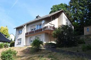 Haus kaufen in 96355 Tettau, Sonniges Haus im Grünen mit großem Garten in bester Wohnlage