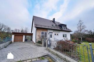 Haus kaufen in 95517 Seybothenreuth, Großzügiges Ein-/Zweifamilienhaus mit Entwicklungspotenzial und langfristiger Perspektive!