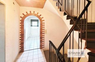 Doppelhaushälfte kaufen in 97990 Weikersheim, Doppelhaushälfte mit Aussicht, Garten & Garage – ein Eigenheim für Anpacker!