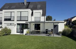 Doppelhaushälfte kaufen in 63303 Dreieich, Außergewöhnliche Doppelhaushälfte im Buchenbusch