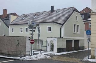 Haus mieten in Schmiedgasse, 94032 Innstadt, Charmantes Stadthaus mit Galerie & viel Licht in Bestlage der Passauer Innstadt