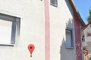 Haus kaufen in 69242 Mühlhausen, Charmantes Wohnhaus mit Einliegerwohnung, Scheune, Gewölbekeller & Photovoltaikanlage