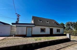 Einfamilienhaus kaufen in 54673 Rodershausen, Rodershausen - Einfamilienhaus mit großem Garten, Terrasse und Garage - sofort verfügbar!
