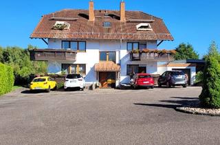 Wohnung kaufen in 66450 Bexbach, Bexbach - Hochwertige Eigentumswohnung Bexbach - Saar Ortsrandlage Wald