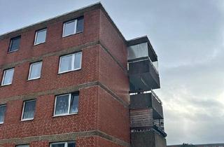 Wohnung kaufen in 31789 Hameln, Hameln - Großzügige 4-Zimmer Wohnung mit Balkon in ruhiger Lage in Hameln