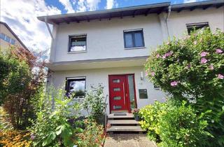 Haus kaufen in 68723 Schwetzingen, Schwetzingen - Sehr gepflegtes REH mit vielen Möglichkeiten! Garage und Stellplatz!