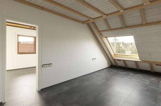 Wohnung kaufen in 71299 Wimsheim, Viel Platz zum Wohnen: 4,5 Zimmer mit Balkon, DG-Flächen & 2 Garagen