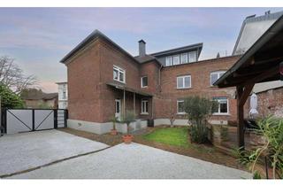 Wohnung kaufen in 53844 Troisdorf, Stilvolle Altbau-Maisonettewohnung mit charmantem eigenen Garten