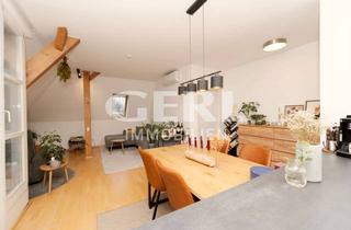Wohnung kaufen in 94315 Straubing, Kapitalanlage - Vermietete Dachgeschosswohnung mit Dachterrasse in der Alten Post in Straubing