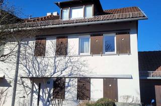 Wohnung kaufen in 85586 Poing, Charmantes 1-Zi.-DG-Appartement mit Dachgaube & durchdachtem Raumkonzept !