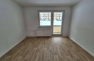 Wohnung mieten in Robert-Koch-Straße 26 b, 09353 Oberlungwitz, Tageslichtküche und extra Hauswirtschaftsraum!!