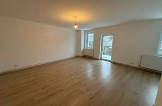 Wohnung mieten in Alte Heerstraße 16a, 31061 Alfeld, Kernsaniert - 4 Zimmer Wohnung für Familien - mit Balkon - 110m²
