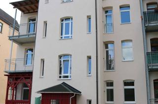Wohnung mieten in Friedrich-Engels-Str. 65, 08058 Zwickau, Frisch sanierte 4-Raumwohnung mit Balkon!