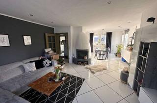 Wohnung mieten in Unterstr. 14, 45359 Frintrop, Dachterrasse & Einbauküche & Kamin & Schlafzimmer mit Bad en suite!