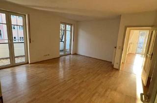 Wohnung mieten in Spenerstr. 10, 01309 Striesen-West, Dachgeschosswohnung mit Loggia in ruhiger Lage