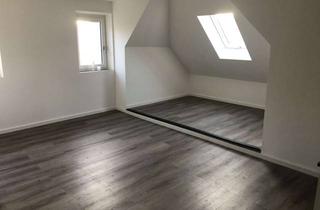 Wohnung mieten in 84100 Niederaichbach, Charmante 2-Zimmer Dachgeschosswohnung in Niederaichbach, frisch saniert