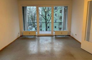 Wohnung mieten in Große-Leege-Straße 52 A, 13055 Alt-Hohenschönhausen, Lichtdurchflutet & zentral - Freundliche Wohnung sucht neue Mieter!