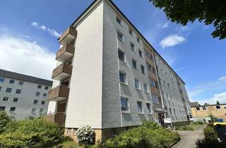 Wohnung mieten in 25436 Uetersen, Frisch renovierte 2 Zimmer-Wohnung mit Loggia