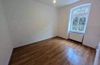 Wohnung mieten in 65307 Bad Schwalbach, Schuch Immobilien - Traumhafte Altbauwohnung mit eigenem Garten - kernsaniert neu