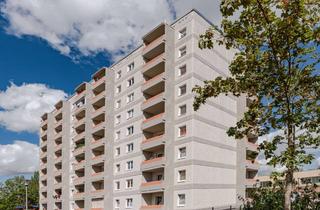 Wohnung mieten in Robert-Koch-Straße 9 f, 17036 Neubrandenburg, Wohnen mit traumhafter Aussicht!