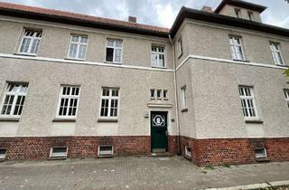 Wohnung mieten in Heppenser Straße 40, 26384 Heppens, Nachmieter gesucht! Modernisierte 2-ZKB-Balkonwohnung im Erdgeschoss in Heppens zu vermieten!