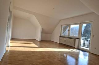 Wohnung mieten in 63906 Erlenbach, DG-Wohnung mit Balkon, 3 Zimmer, 82 m² in Erlenbach am Main