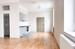 Wohnung mieten in Berliner Strasse 40, 15938 Golßen, Hochwertig sanierte sonnige 2-Zimmer Wohnung mit Einbauküche in wunderschönem Altbau in Golßen