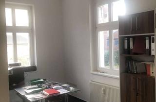 Wohnung mieten in Karl-Marx-Straße 47, 16816 Neuruppin, kleine Büroeinheit mit Badezimmer im Stadtkern