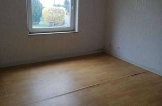 Wohnung mieten in Ernststr. 17, 35452 Heuchelheim, helle und schöne 3 Zi-Wohnung. in Heuchelheim