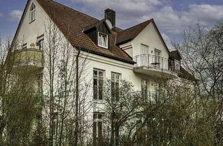 Wohnung mieten in Freisinger Str., 84072 Au, Herrliche 2,5 Zimmer Maisonette Wohnung mit EBK, Balkon und Dachspitz