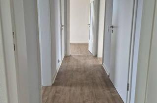 Wohnung mieten in 41748 Viersen, Lichtdurchflutete 3,5-Zimmer-Wohnung (88 m²) in Viersen – Ruhige Lage in Feld nähe