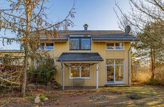 Haus kaufen in 24986 Satrup, Einziehen und wohlfühlen: Ökologisches, modernes Holzhaus in zentraler Sackgassenlage von Satrup