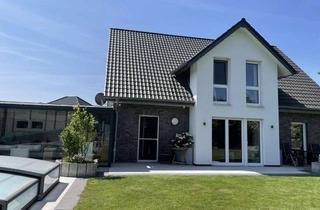 Einfamilienhaus kaufen in 46509 Xanten, Neuwertiges Einfamilienhaus mit Schwimmingpool - energiemäßig top ausgestattet