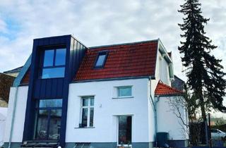 Villa kaufen in 12589 Rahnsdorf, Einzigartige Altbauvilla mit großem Garten