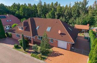 Einfamilienhaus kaufen in 26817 Rhauderfehn, Großes Einfamilienhaus in ruhiger und zentraler Lage - vielseitig nutzbar !