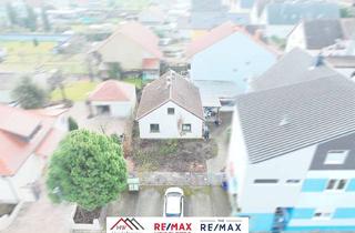 Haus kaufen in 68789 St. Leon-Rot, Kleines Haus mit attraktivem Baugrundstück im alten Wohngebiet mit ruhiger Lage von St. Leon-Rot