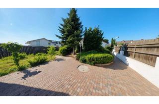 Haus kaufen in Im Dorfband 22, 65428 Rüsselsheim, ***Wunderschöner Bungalow mit ausgebautem Keller in zweiter Reihe zum Naturschutzgebiet***